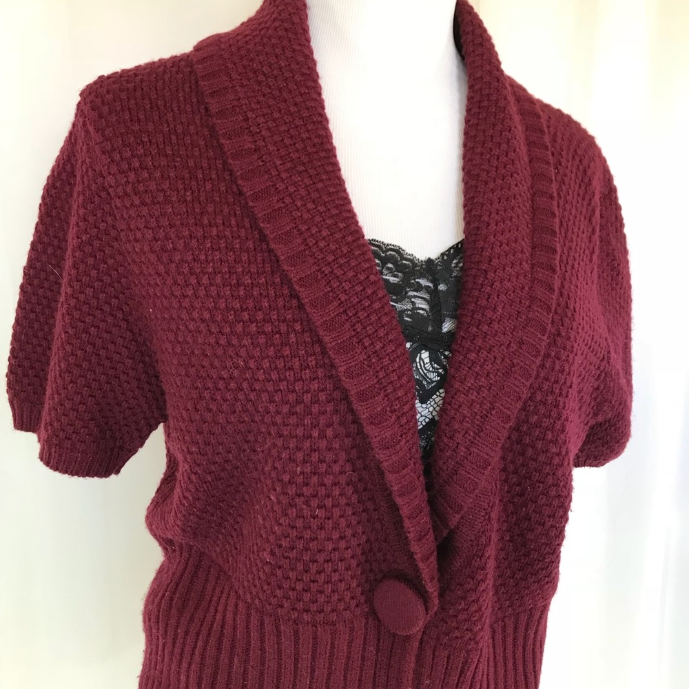 Cute Short Sleeve Knit Sweater